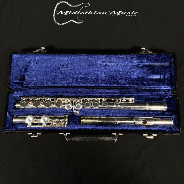 Gemeinhardt Pre-Owned 2SP Silver Plated Closed Hole Flute w/Case #J16066 - Very Good!